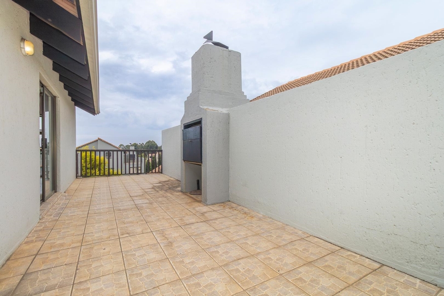 To Let 2 Bedroom Property for Rent in Paulshof Gauteng