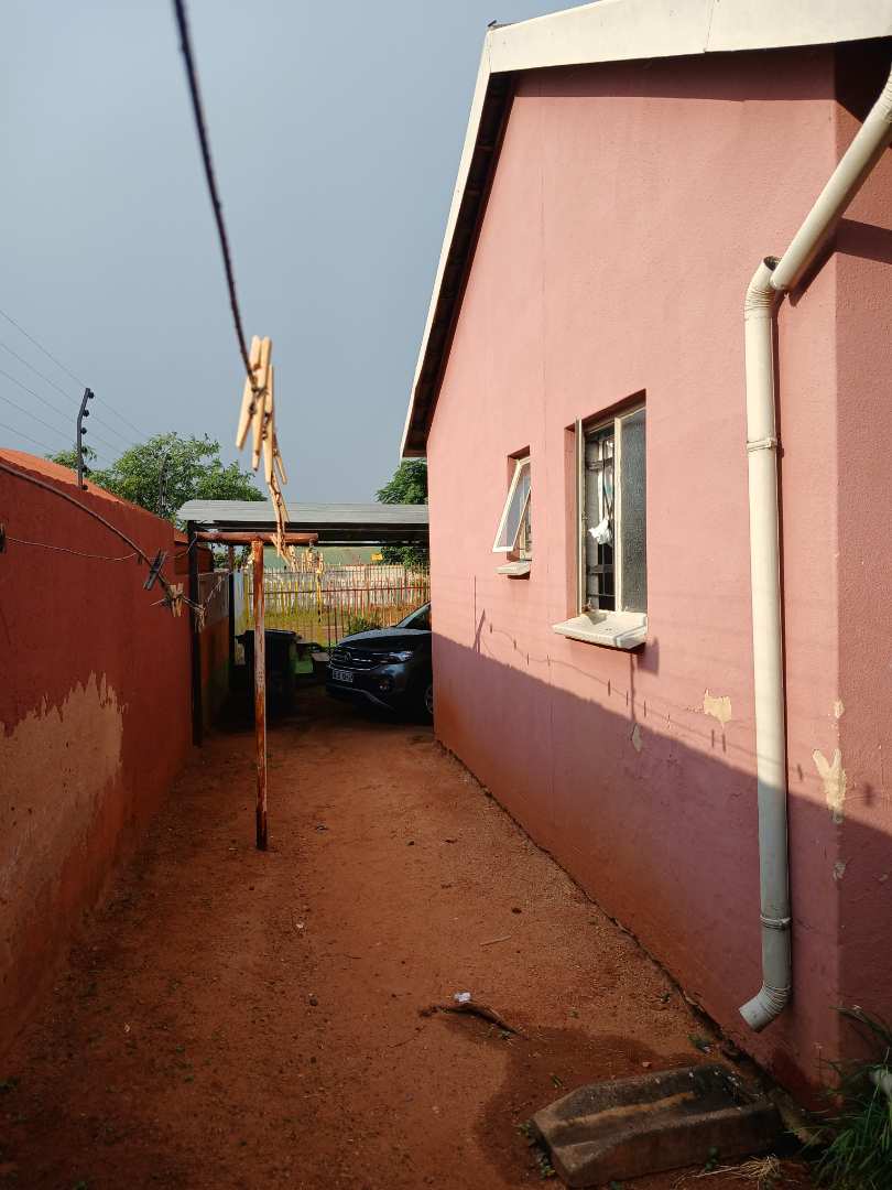 3 Bedroom Property for Sale in Nkwe Estate Gauteng