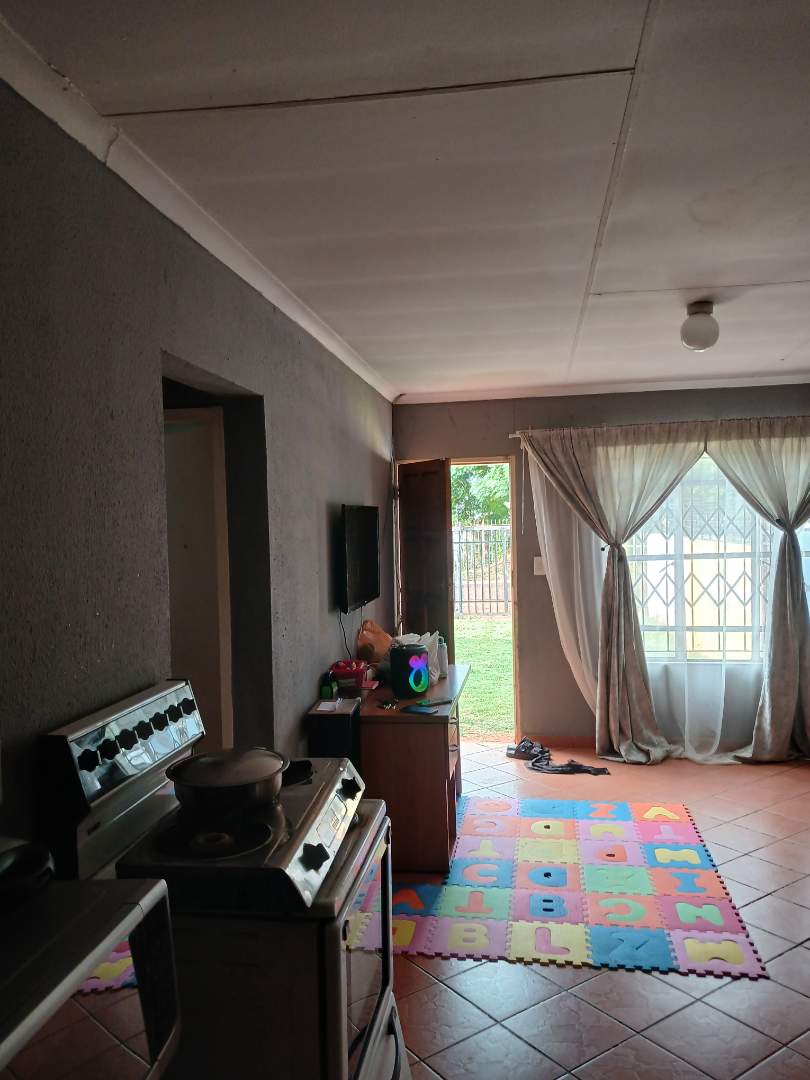 3 Bedroom Property for Sale in Nkwe Estate Gauteng