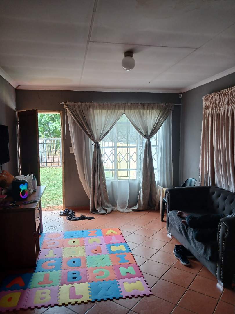 3 Bedroom Property for Sale in Nkwe Estate Gauteng