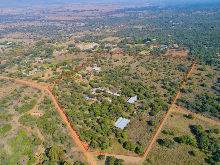 5 Bedroom Property for Sale in Kameeldrift West Gauteng