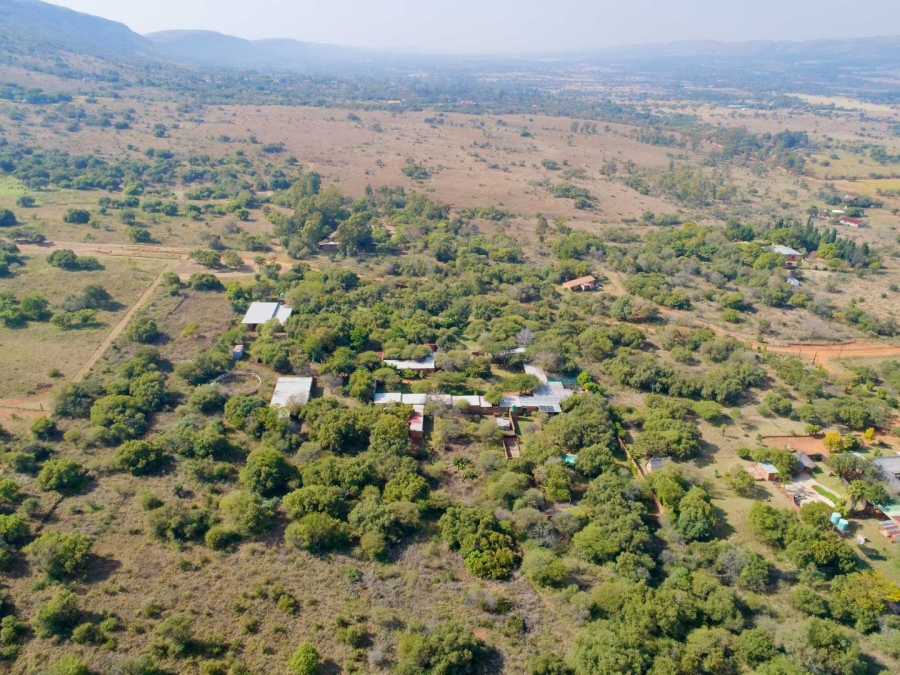 5 Bedroom Property for Sale in Kameeldrift West Gauteng