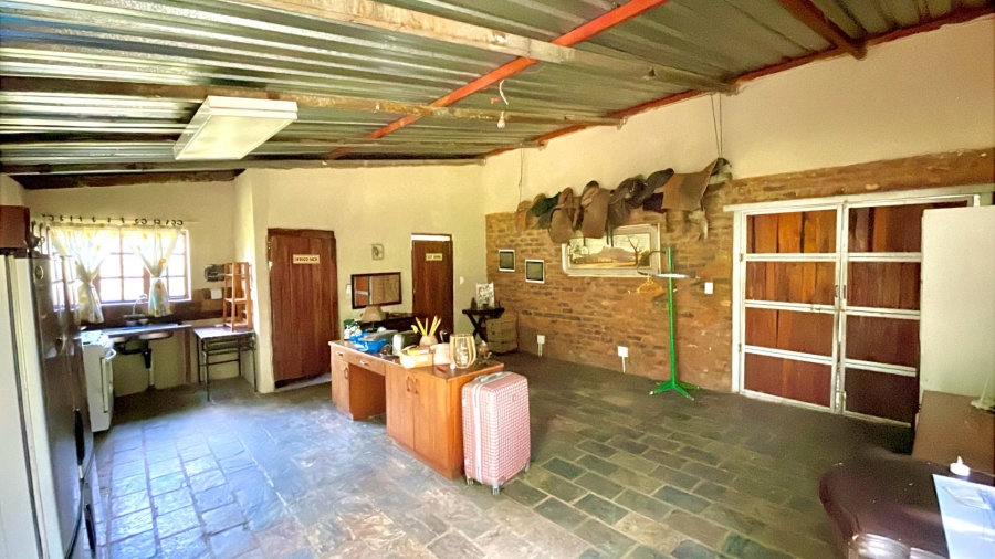 5 Bedroom Property for Sale in Kameeldrift West Gauteng