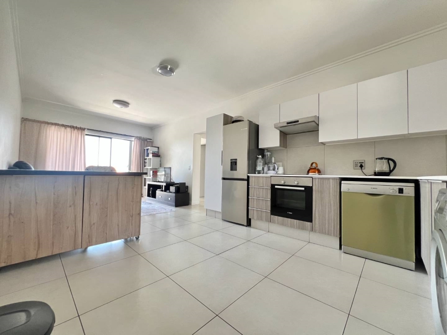 To Let 2 Bedroom Property for Rent in Beverley Gauteng