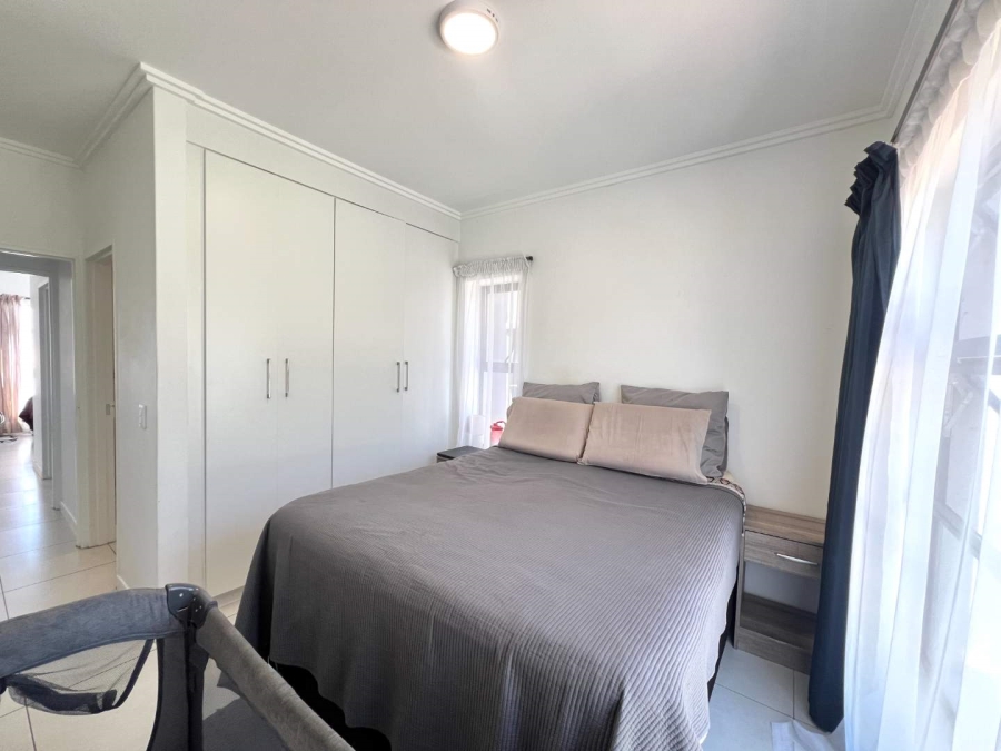 To Let 2 Bedroom Property for Rent in Beverley Gauteng