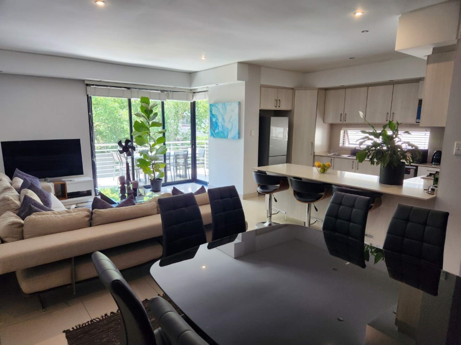 To Let 2 Bedroom Property for Rent in Saxonwold Gauteng