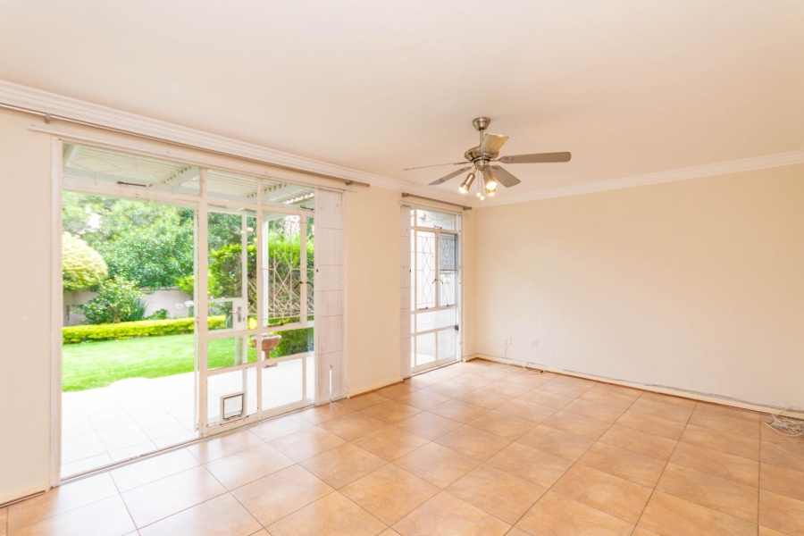 3 Bedroom Property for Sale in Country Life Park Gauteng