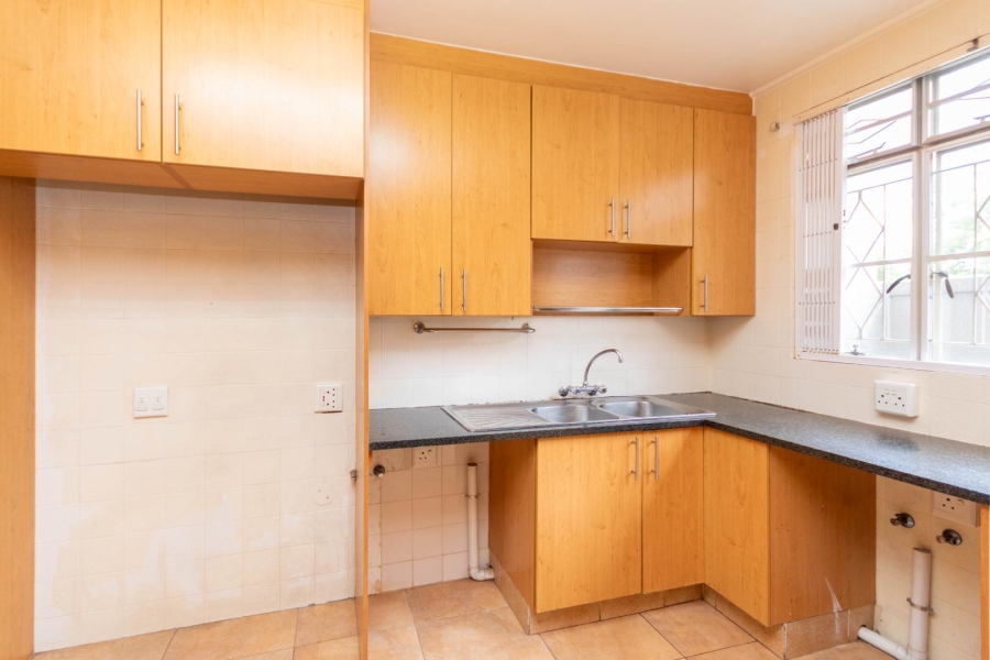 3 Bedroom Property for Sale in Country Life Park Gauteng