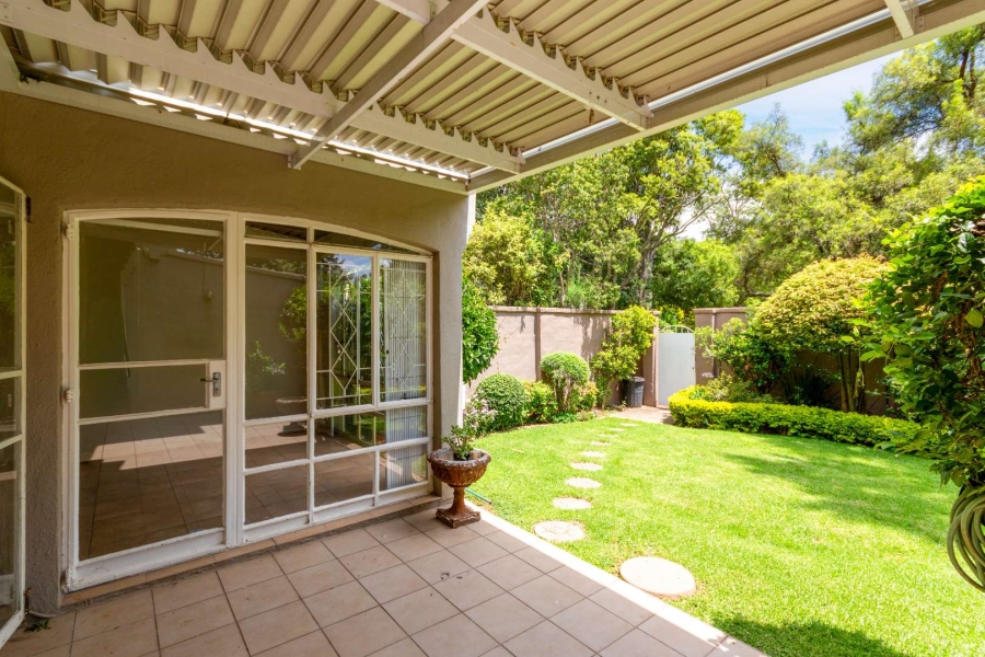 3 Bedroom Property for Sale in Country Life Park Gauteng