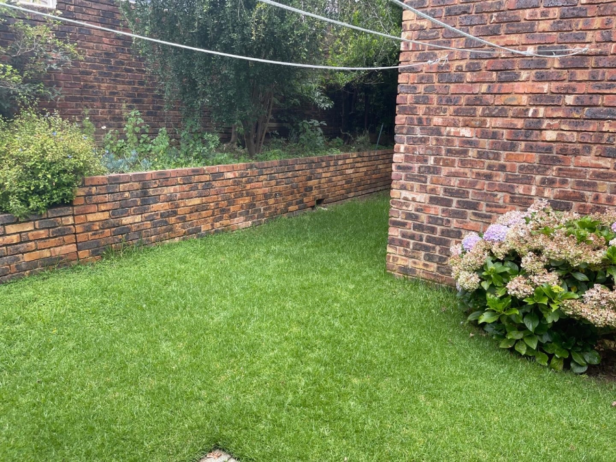 5 Bedroom Property for Sale in Northwold Gauteng