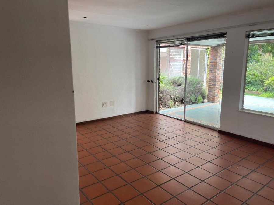 5 Bedroom Property for Sale in Northwold Gauteng