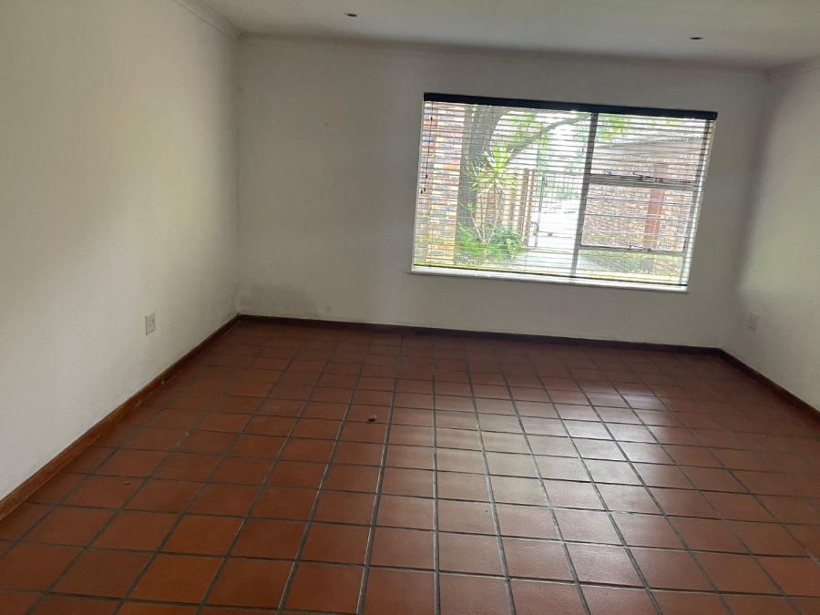 5 Bedroom Property for Sale in Northwold Gauteng