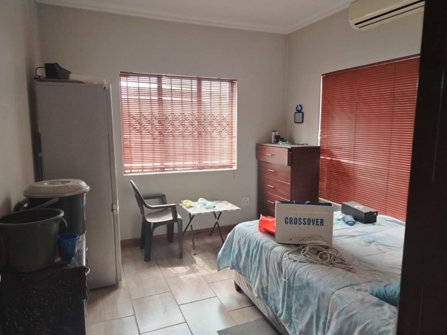 9 Bedroom Property for Sale in Kempton Park Ext 2 Gauteng