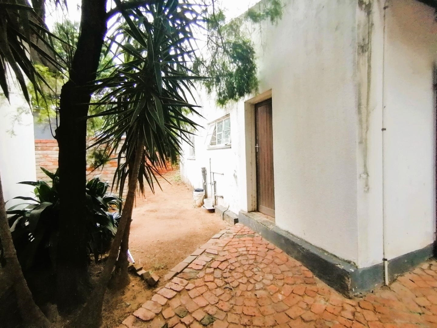 5 Bedroom Property for Sale in Pretoria North Gauteng