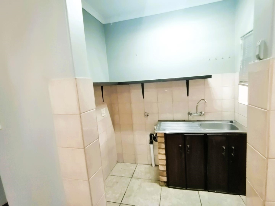 5 Bedroom Property for Sale in Pretoria North Gauteng