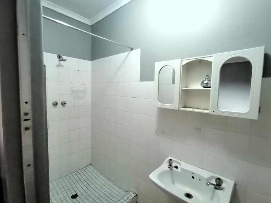 5 Bedroom Property for Sale in Pretoria North Gauteng