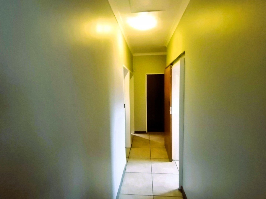 5 Bedroom Property for Sale in Pretoria North Gauteng