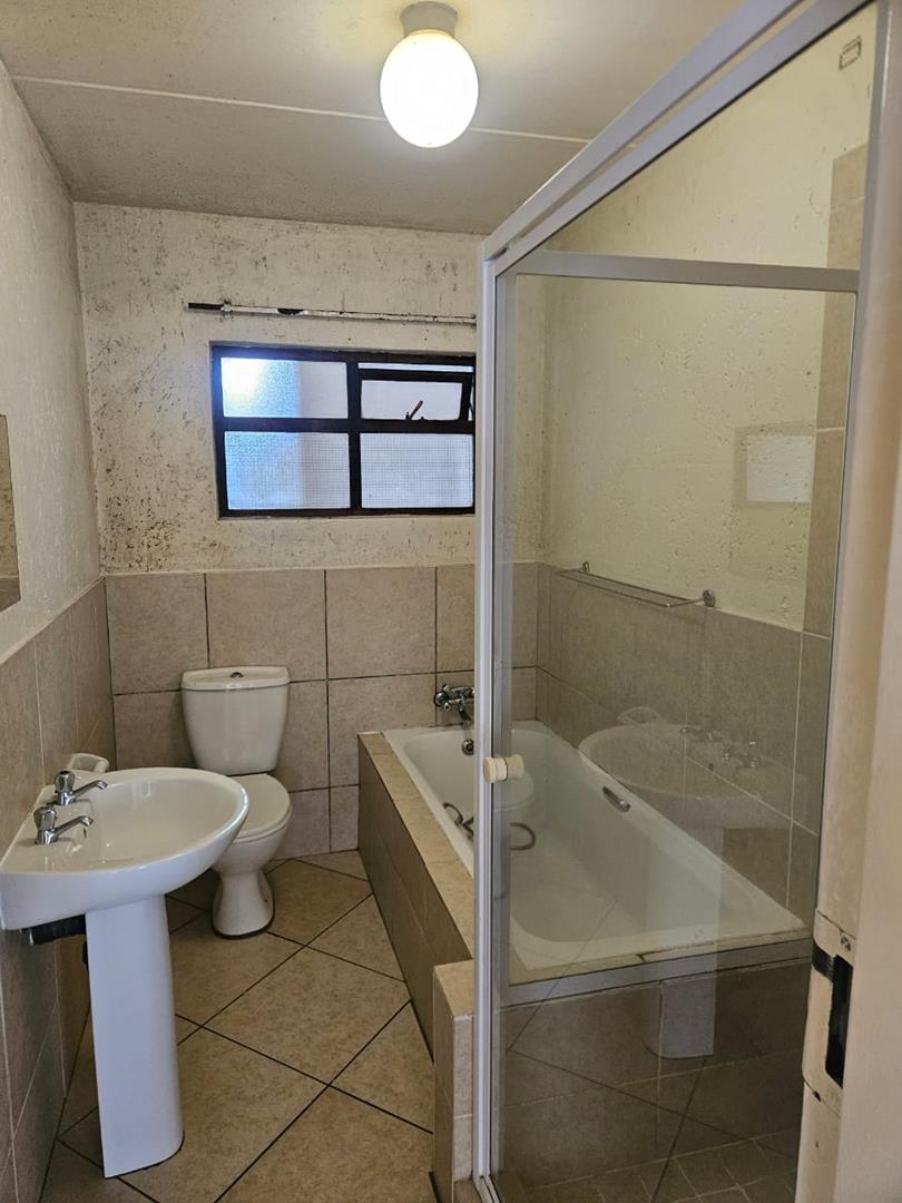2 Bedroom Property for Sale in Eveleigh Gauteng