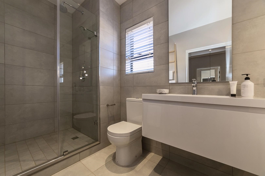 2 Bedroom Property for Sale in Eye of Africa Gauteng