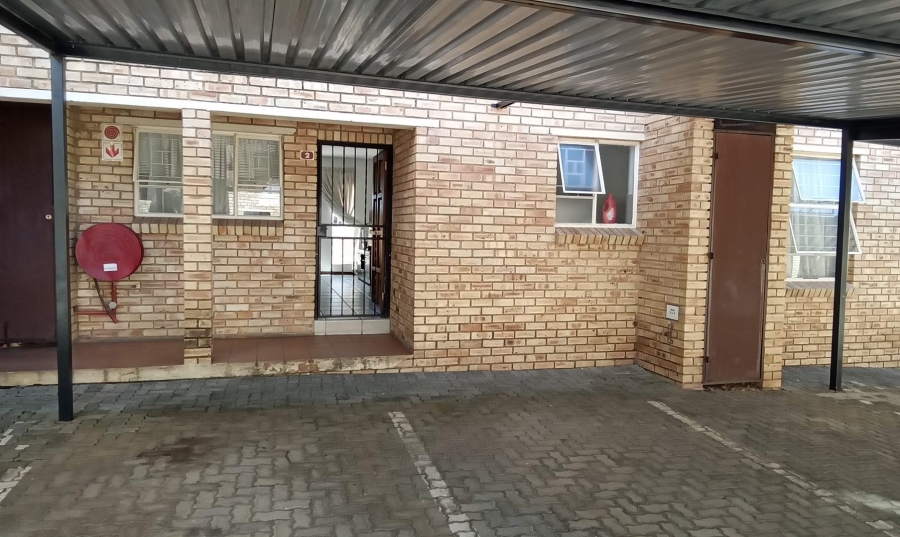 3 Bedroom Property for Sale in Fairland Gauteng