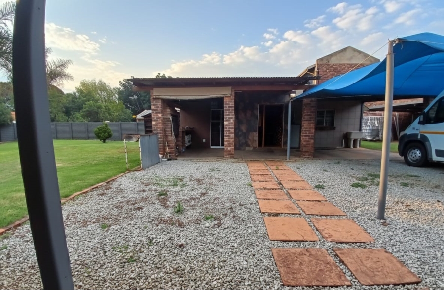 3 Bedroom Property for Sale in Rynfield Gauteng