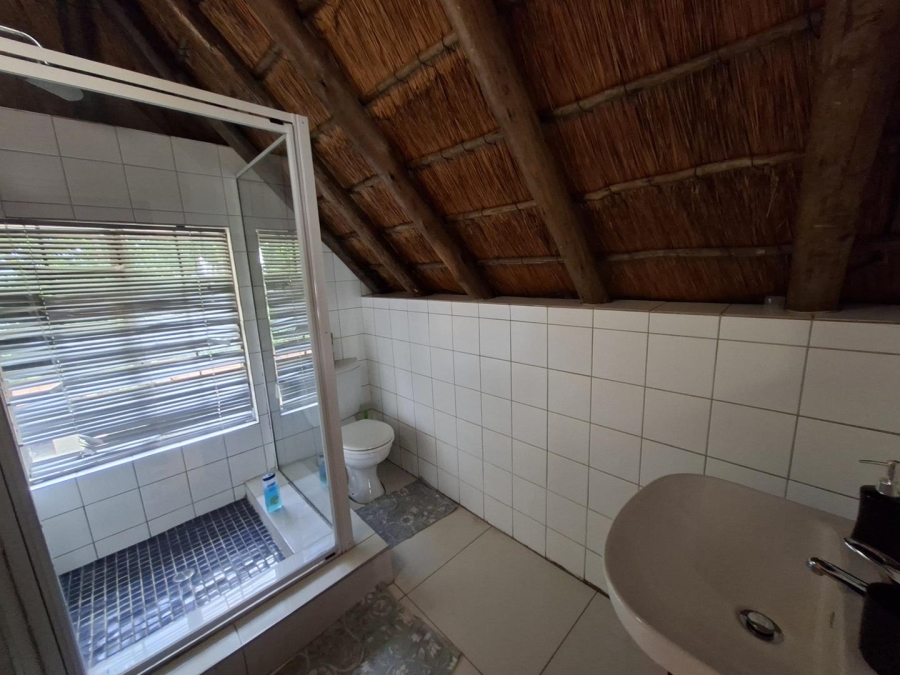 5 Bedroom Property for Sale in Buccleuch Gauteng