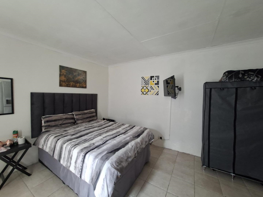 5 Bedroom Property for Sale in Buccleuch Gauteng