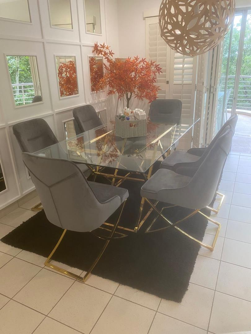 To Let 2 Bedroom Property for Rent in Sandhurst Gauteng