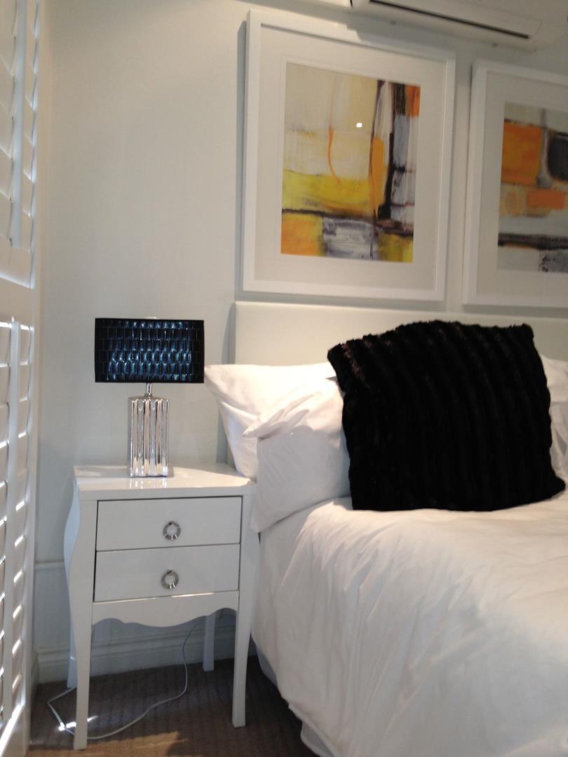 To Let 2 Bedroom Property for Rent in Sandhurst Gauteng