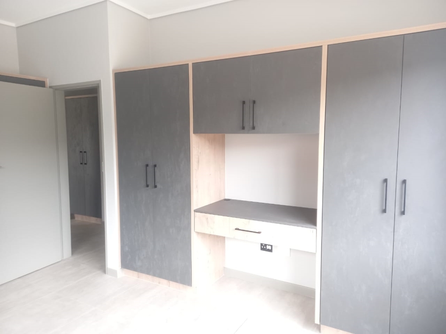 To Let 3 Bedroom Property for Rent in North Riding Gauteng