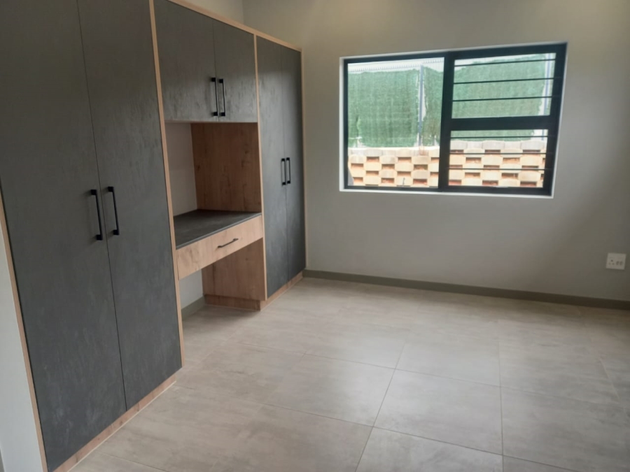 To Let 3 Bedroom Property for Rent in North Riding Gauteng