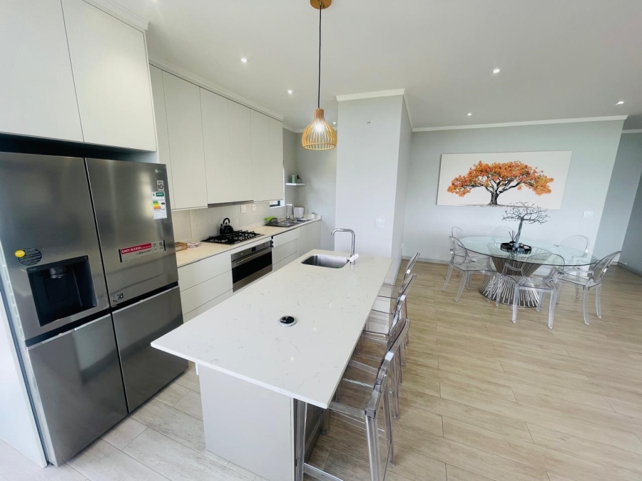 3 Bedroom Property for Sale in Rosebank Gauteng