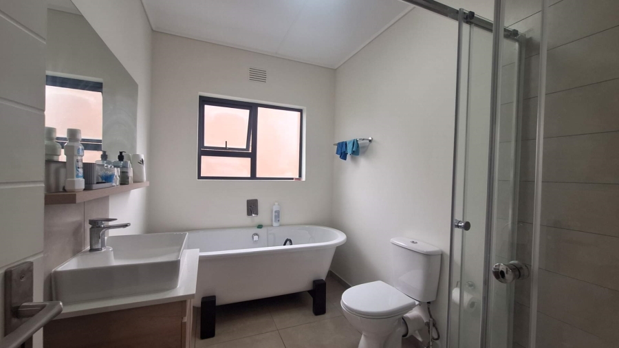 To Let 2 Bedroom Property for Rent in Noordhang Gauteng