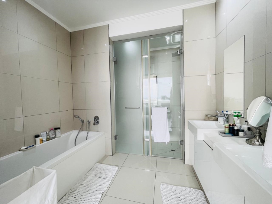 2 Bedroom Property for Sale in Morningside Gauteng