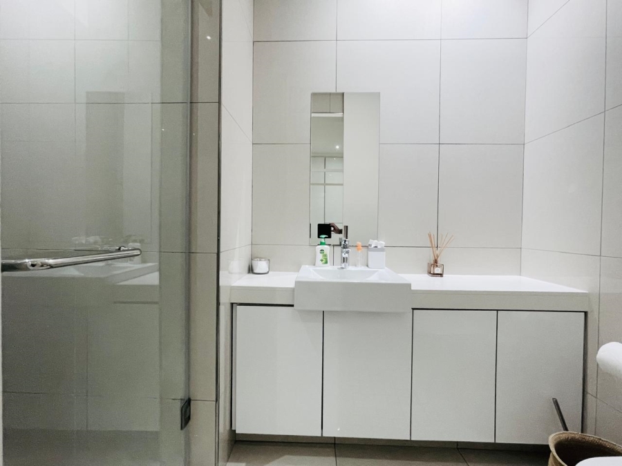 2 Bedroom Property for Sale in Morningside Gauteng