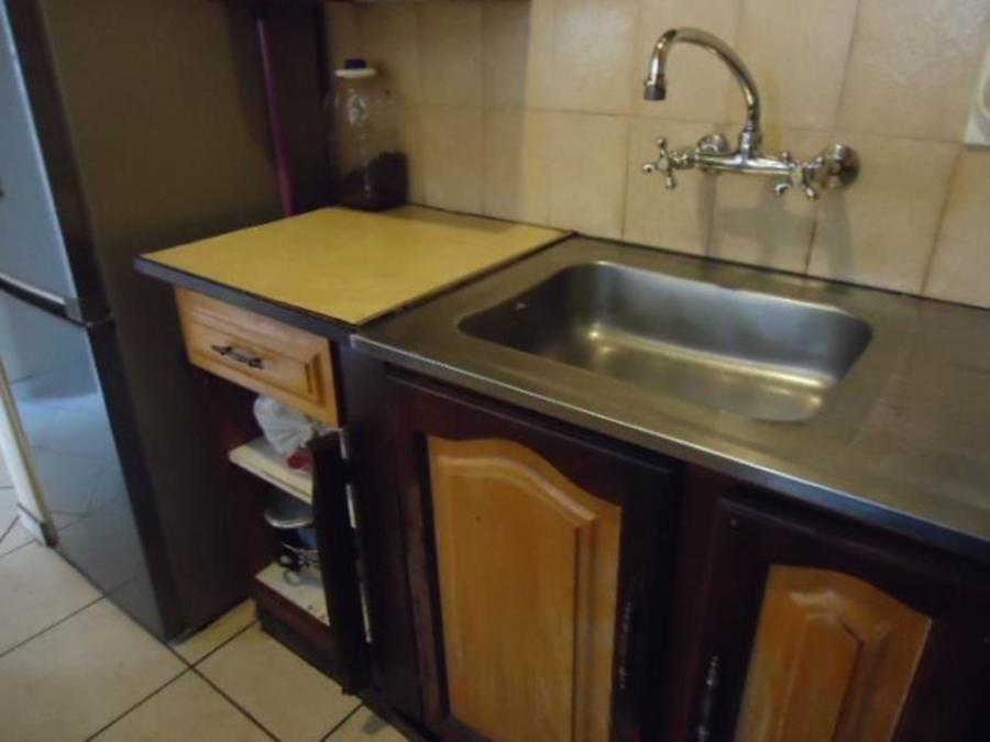 2 Bedroom Property for Sale in Silverton Gauteng