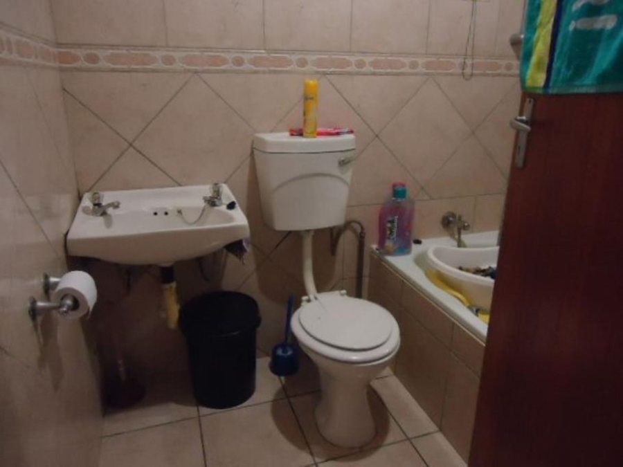 2 Bedroom Property for Sale in Silverton Gauteng