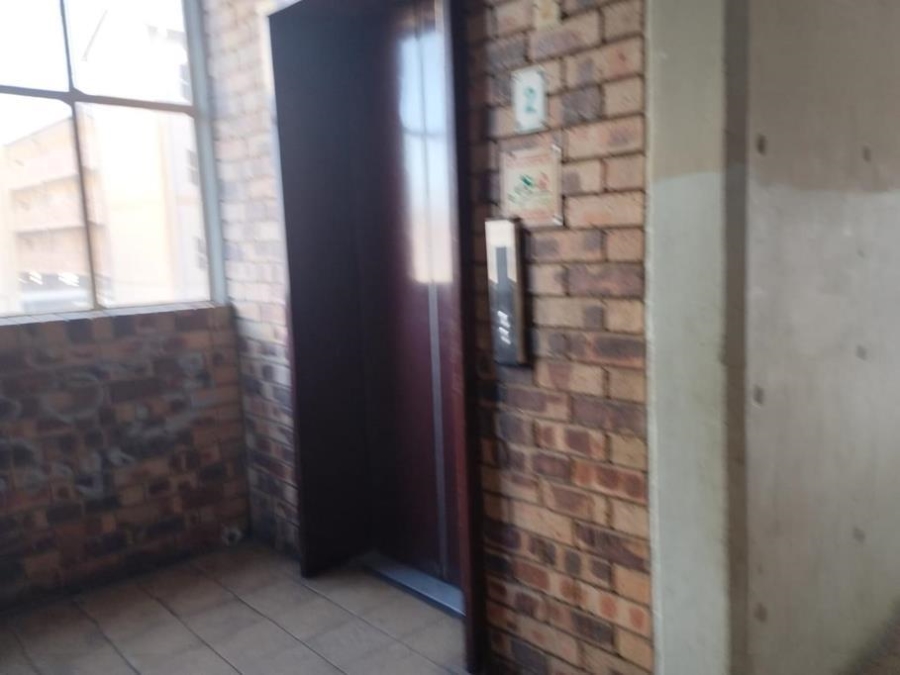 2 Bedroom Property for Sale in Silverton Gauteng
