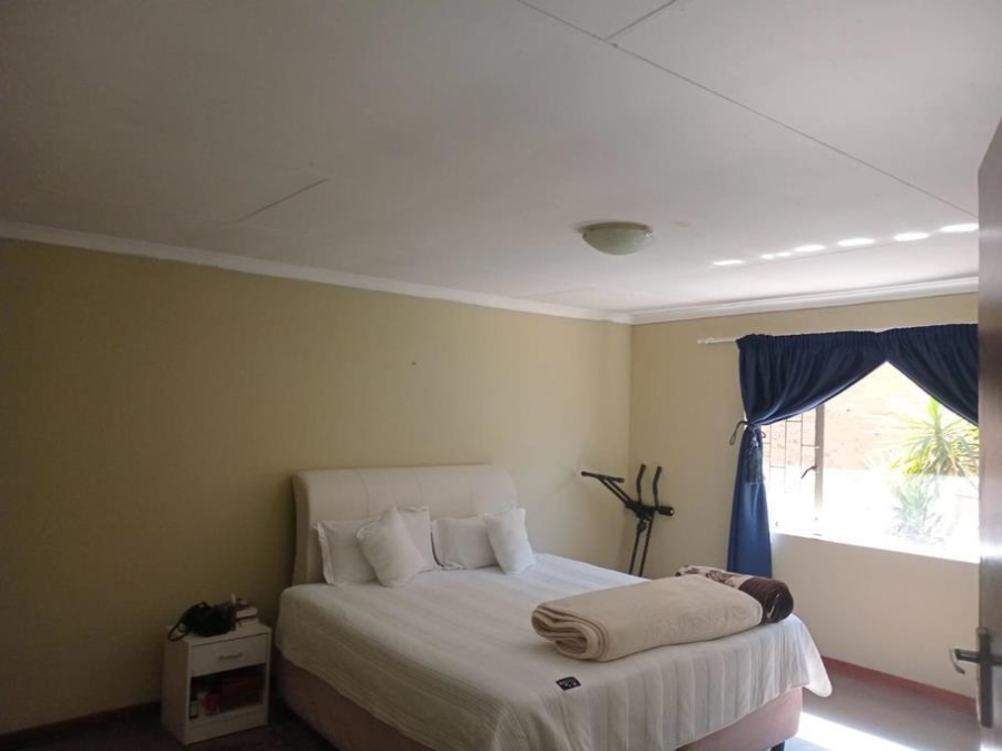 3 Bedroom Property for Sale in Silverton Gauteng