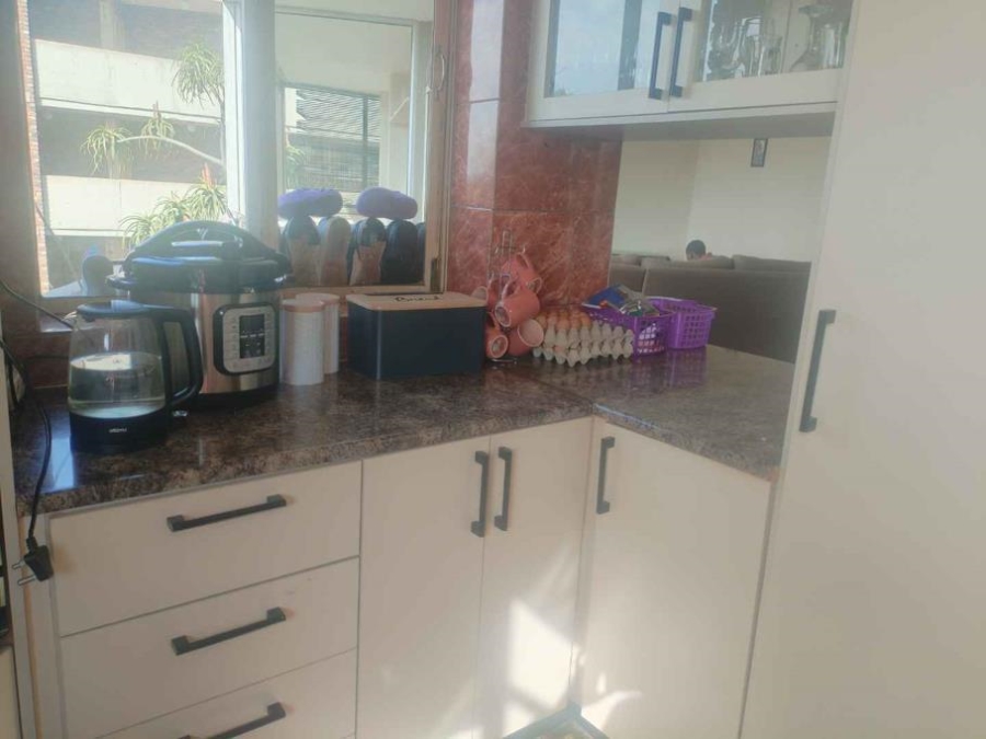 2 Bedroom Property for Sale in Silverton Gauteng