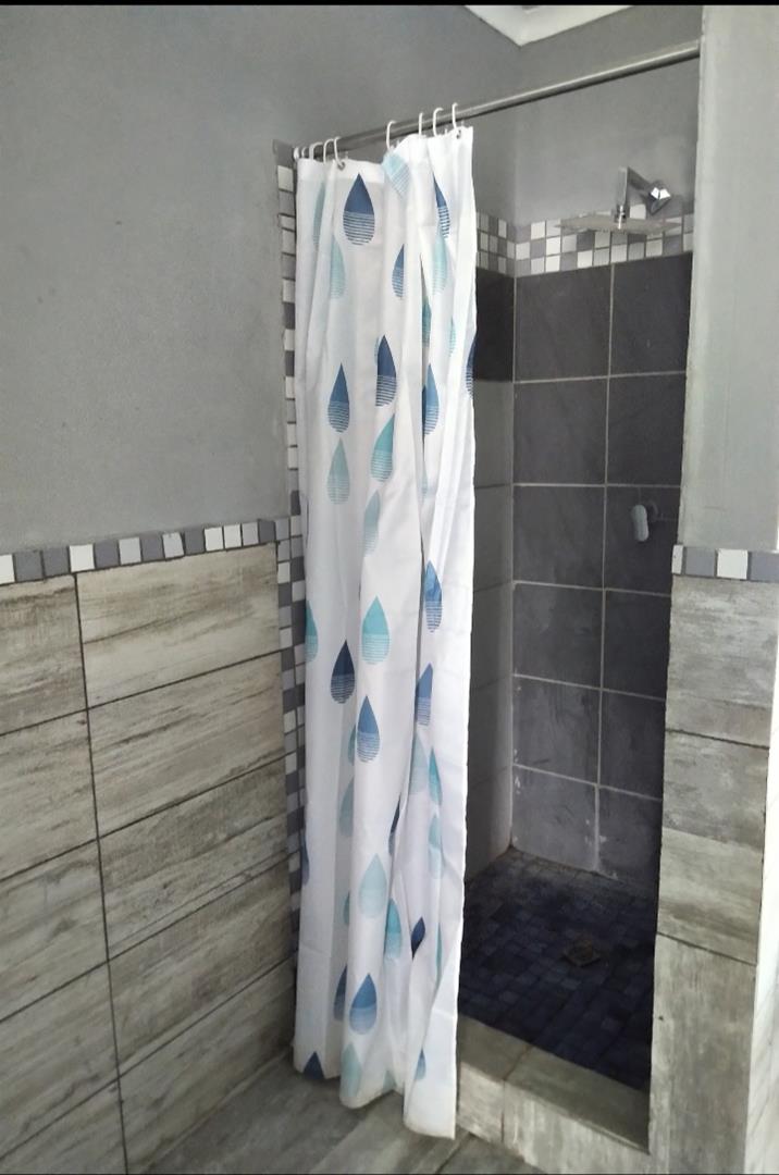 To Let 2 Bedroom Property for Rent in Queenswood Gauteng