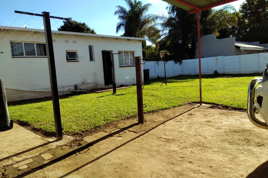 To Let 2 Bedroom Property for Rent in Queenswood Gauteng