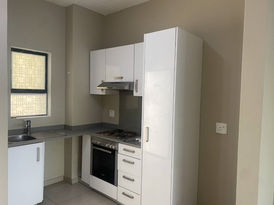 2 Bedroom Property for Sale in North Riding Gauteng