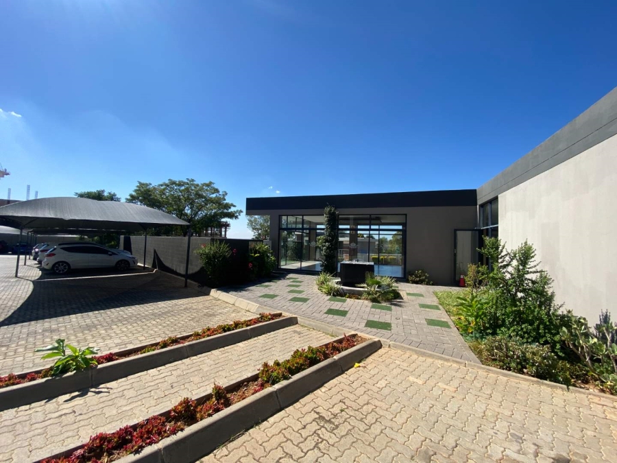 2 Bedroom Property for Sale in North Riding Gauteng