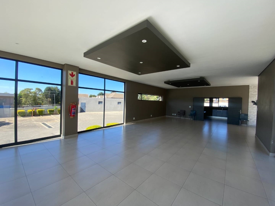 2 Bedroom Property for Sale in North Riding Gauteng