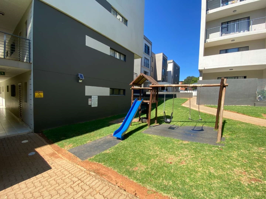 2 Bedroom Property for Sale in North Riding Gauteng