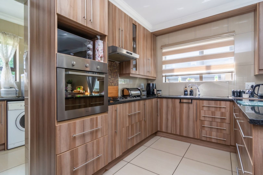 3 Bedroom Property for Sale in Homes Haven Gauteng