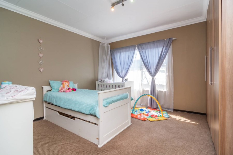 3 Bedroom Property for Sale in Homes Haven Gauteng