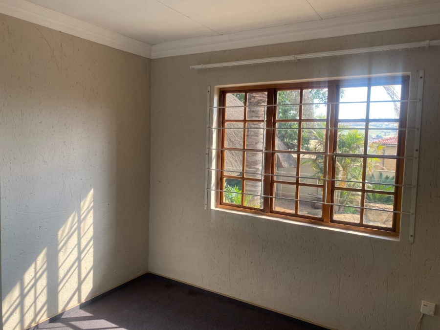 3 Bedroom Property for Sale in Rangeview Gauteng