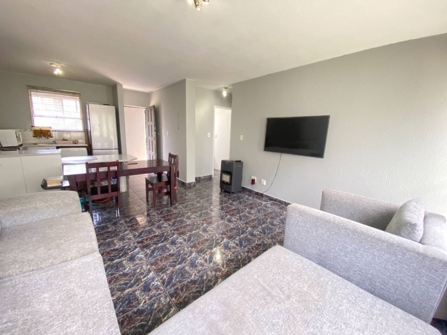 2 Bedroom Property for Sale in Ridgeway Gauteng